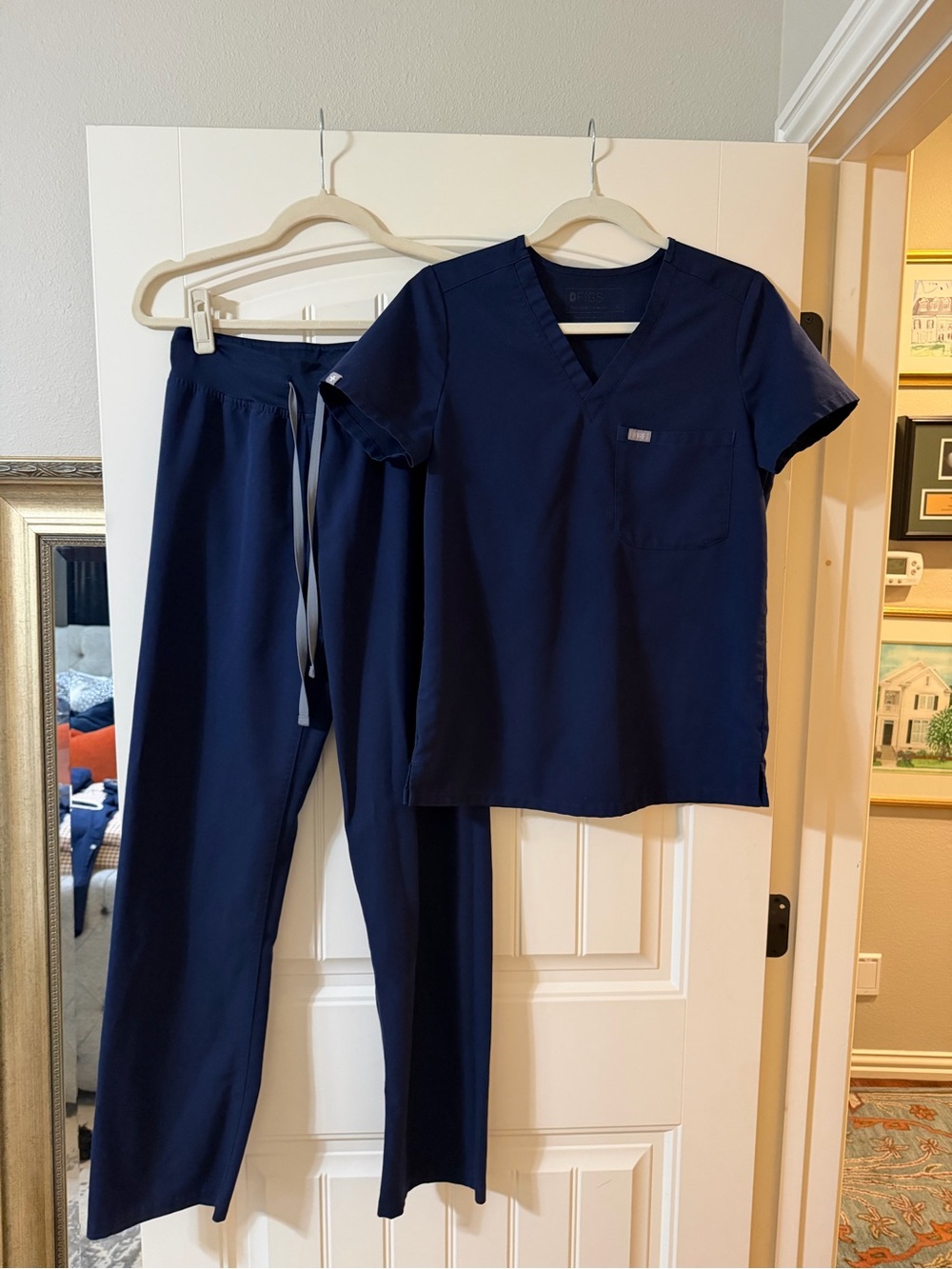 FIGS Navy Catarina + High Waisted Livingston Scrub Set XS